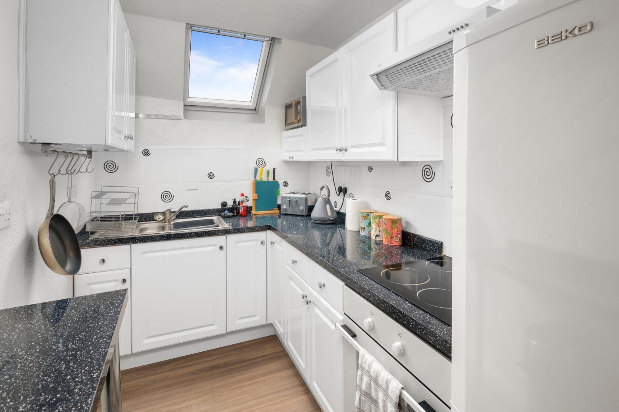 Charming Apt Nr Centre - Terrace & Street Parking Oban Exterior photo