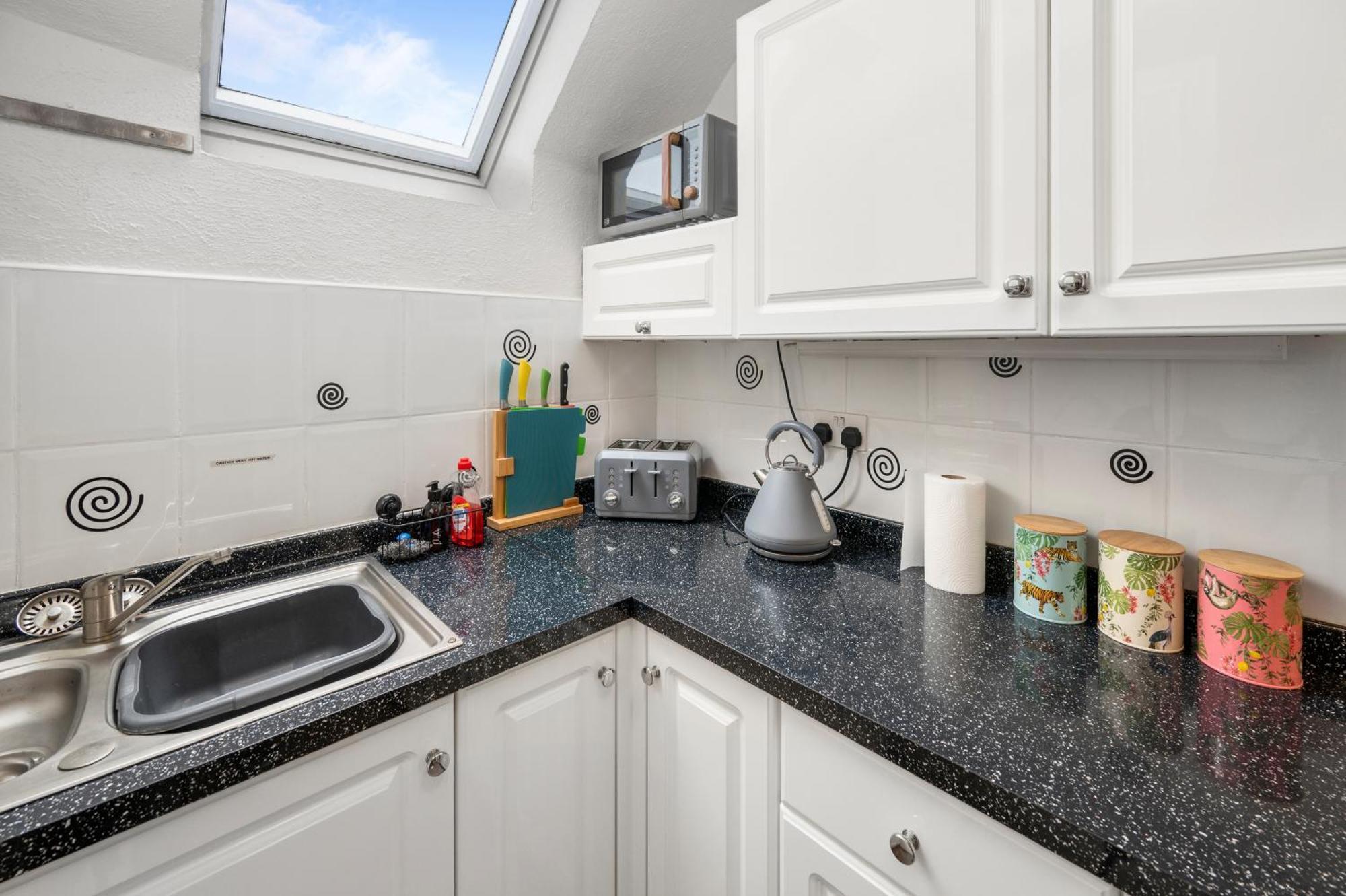 Charming Apt Nr Centre - Terrace & Street Parking Oban Exterior photo